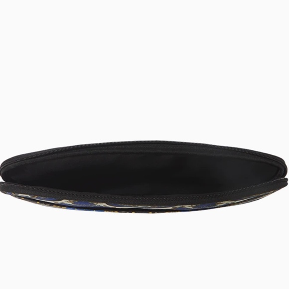 ALICE + OLIVIA Laptop Sleeve - Regal Romance - Picture 3 of 9